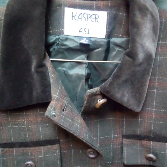 Jacket - Picture 2 of 2